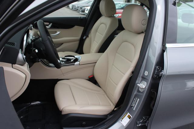 2016 Mercedes-Benz C-CLASS 4dr Sdn C300 RWD