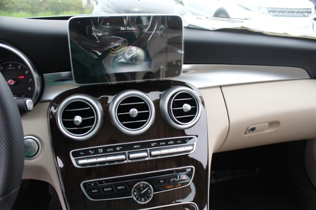 2016 Mercedes-Benz C-CLASS 4dr Sdn C300 RWD