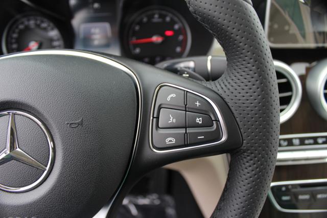 2016 Mercedes-Benz C-CLASS 4dr Sdn C300 RWD