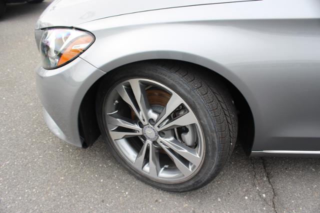 2016 Mercedes-Benz C-CLASS 4dr Sdn C300 RWD