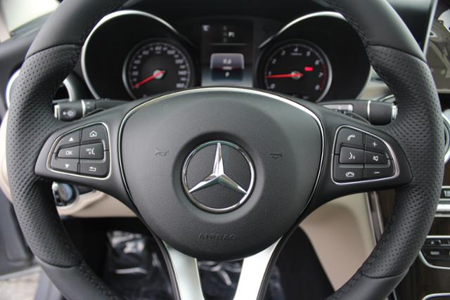 2016 Mercedes-Benz C-CLASS 4dr Sdn C300 RWD