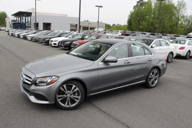 2016 Mercedes-Benz C-CLASS 4dr Sdn C300 RWD