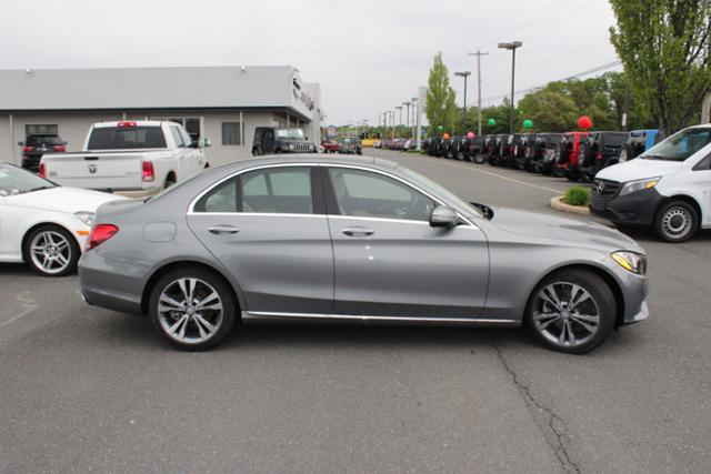 2016 Mercedes-Benz C-CLASS 4dr Sdn C300 RWD
