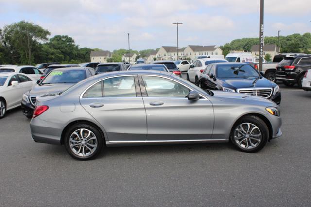 2016 Mercedes-Benz C-CLASS 4dr Sdn C300 4MATIC