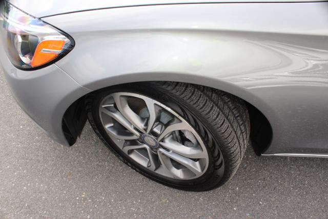 2016 Mercedes-Benz C-CLASS 4dr Sdn C300 4MATIC