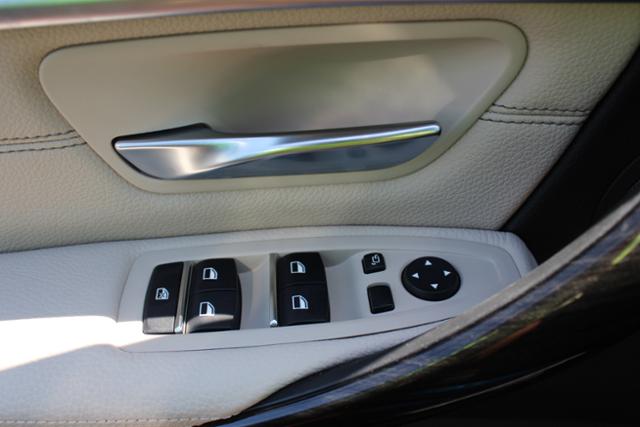 2016 BMW 3 Series 328i xDrive