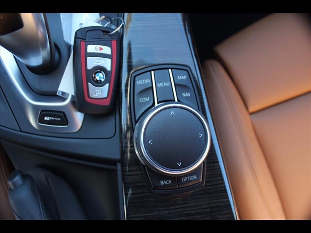 2017 BMW 3 Series 330e iPerformance