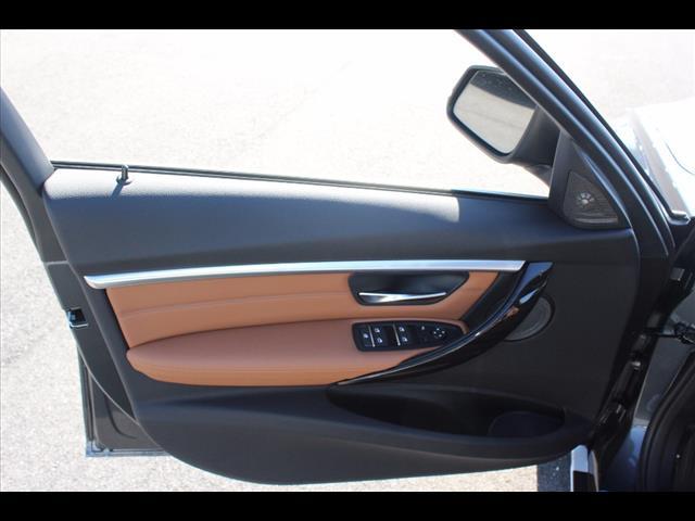 2017 BMW 3 Series 330e iPerformance