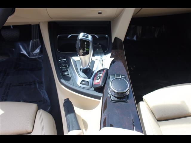 2017 BMW 3 Series 330e iPerformance
