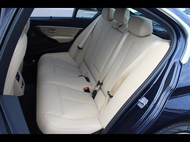 2017 BMW 3 Series 330e iPerformance