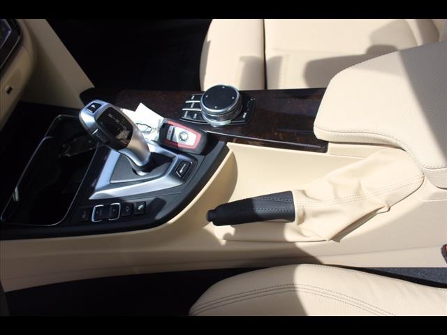 2017 BMW 3 Series 330e iPerformance