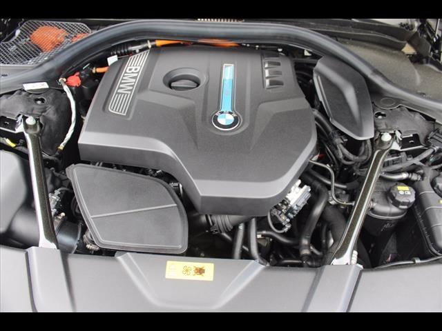 2017 BMW 7 Series 740e xDrive iPerformance