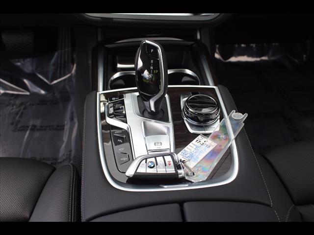 2017 BMW 7 Series 740e xDrive iPerformance