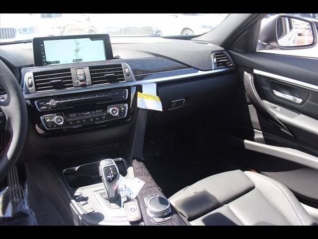 2017 BMW 3 Series 330i xDrive