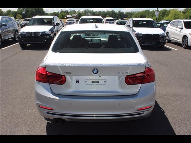 2017 BMW 3 Series 330i xDrive