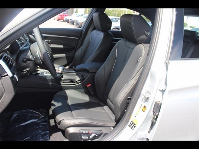 2017 BMW 3 Series 330i xDrive