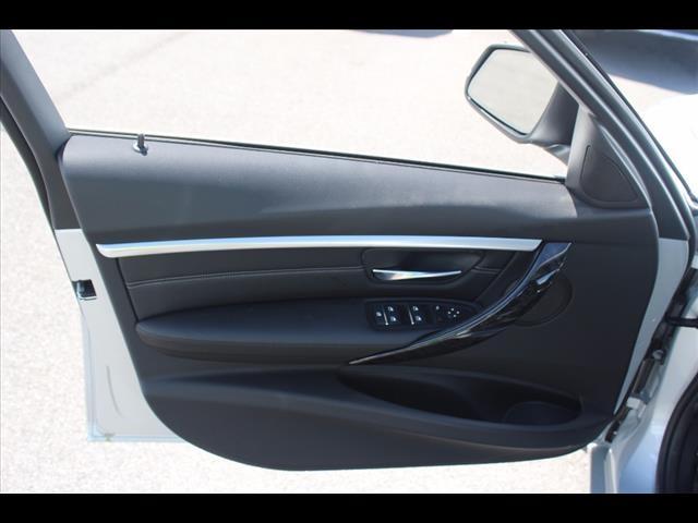 2017 BMW 3 Series 330i xDrive