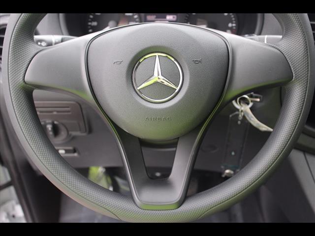 2017 Mercedes-Benz Metris Cargo Van Standard Roof 126" Wheelbase