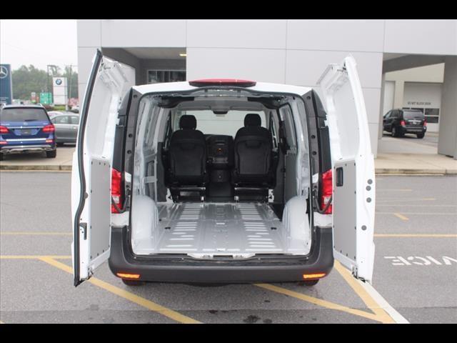 2017 Mercedes-Benz Metris Cargo Van Standard Roof 126" Wheelbase