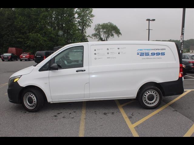2017 Mercedes-Benz Metris Cargo Van Standard Roof 126" Wheelbase