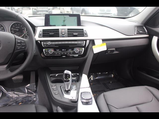 2017 BMW 3 Series 320i xDrive