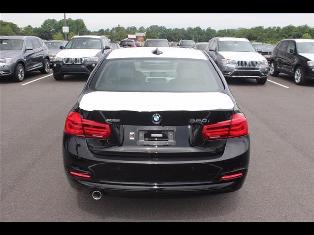 2017 BMW 3 Series 320i xDrive