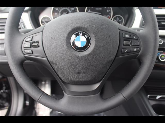 2017 BMW 3 Series 320i xDrive