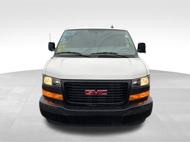 2025 GMC Savana Cargo RWD 2500 Regular Wheelbase Work Van
