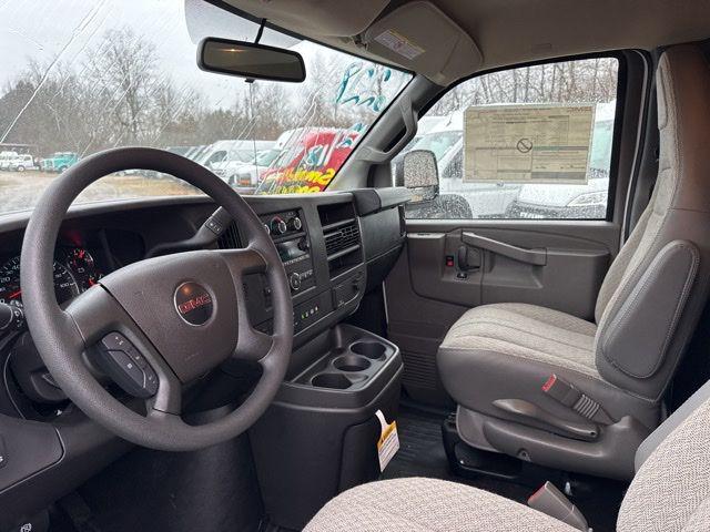 2025 GMC Savana Cargo RWD 2500 Regular Wheelbase Work Van