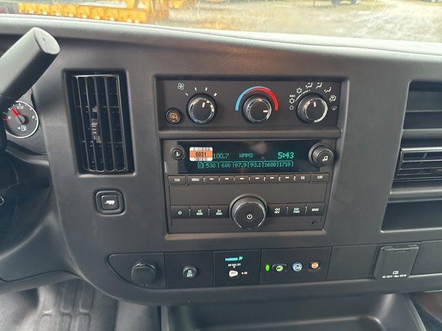 2025 GMC Savana Cargo RWD 2500 Regular Wheelbase Work Van