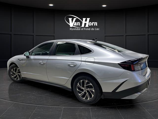 2026 Hyundai Sonata Hybrid Blue