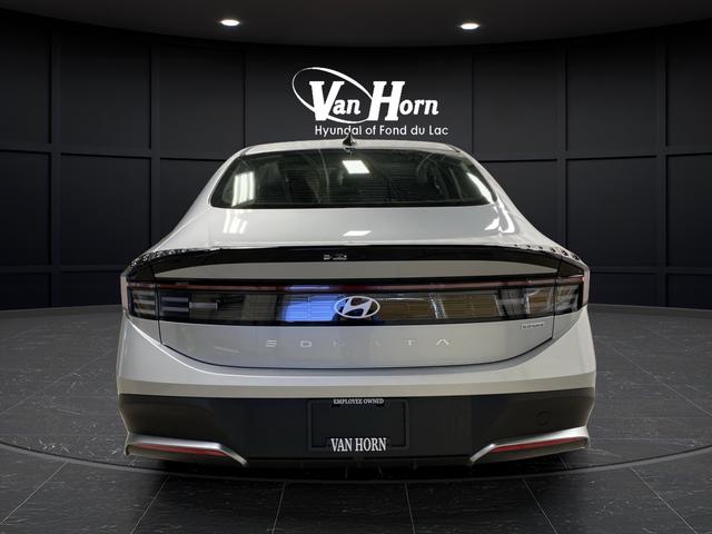 2026 Hyundai Sonata Hybrid Blue