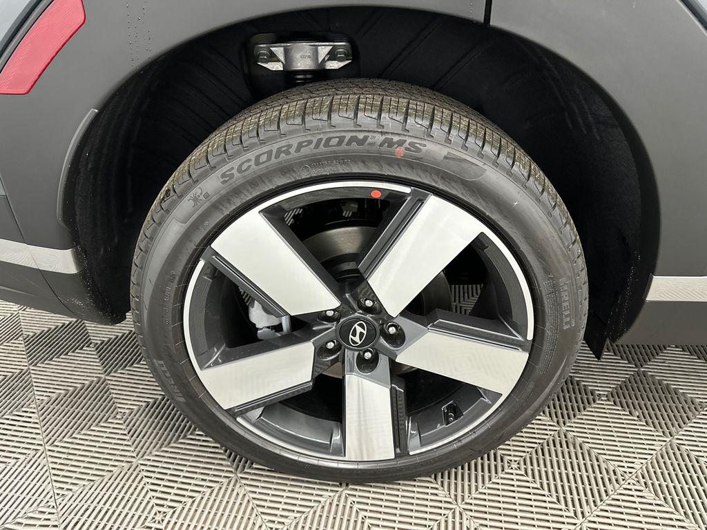 2026 Hyundai Santa Fe Limited - Photo 19