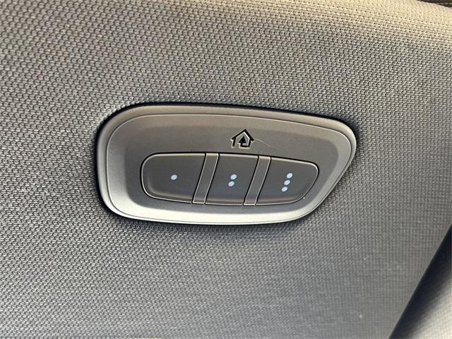 2020 Ram 1500 Big Horn Crew Cab 4x4 57 Box