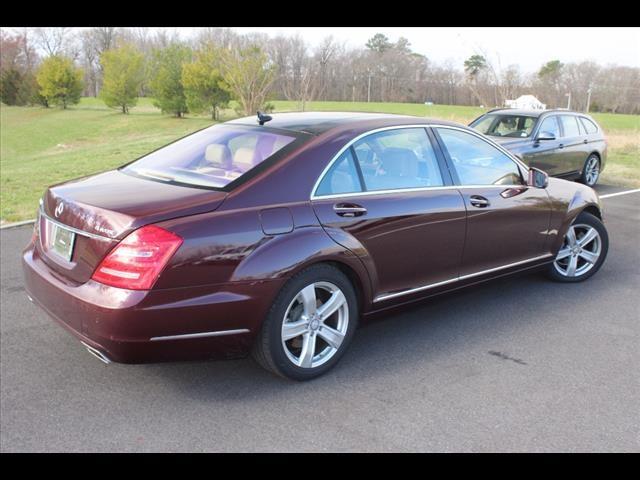 2011 Mercedes-Benz S-CLASS S 550