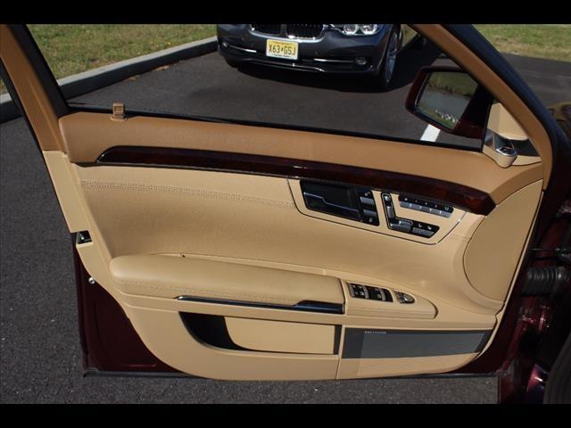 2011 Mercedes-Benz S-CLASS S 550