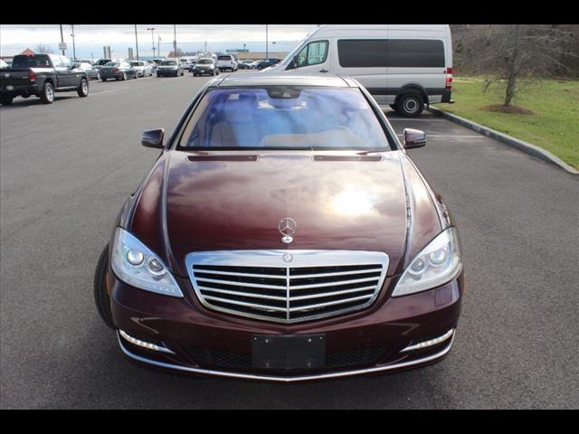 2011 Mercedes-Benz S-CLASS S 550