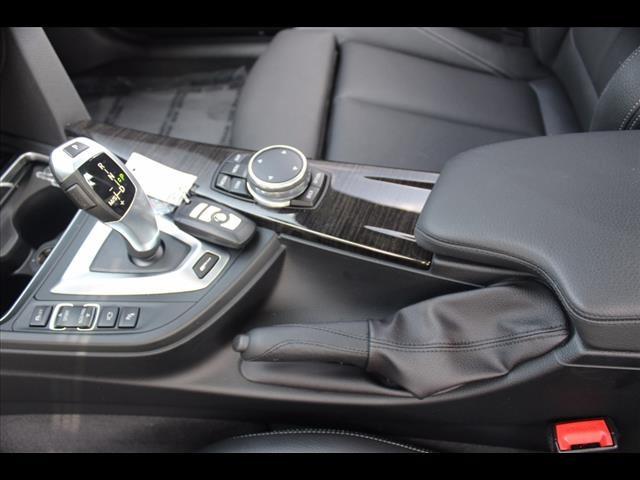 2017 BMW 3 Series 330e iPerformance