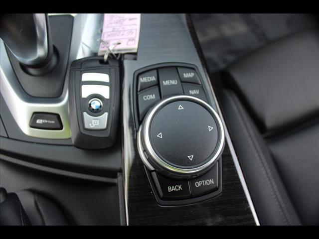 2017 BMW 3 Series 330e iPerformance