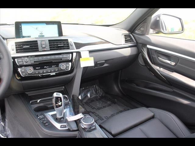2017 BMW 3 Series 330e iPerformance