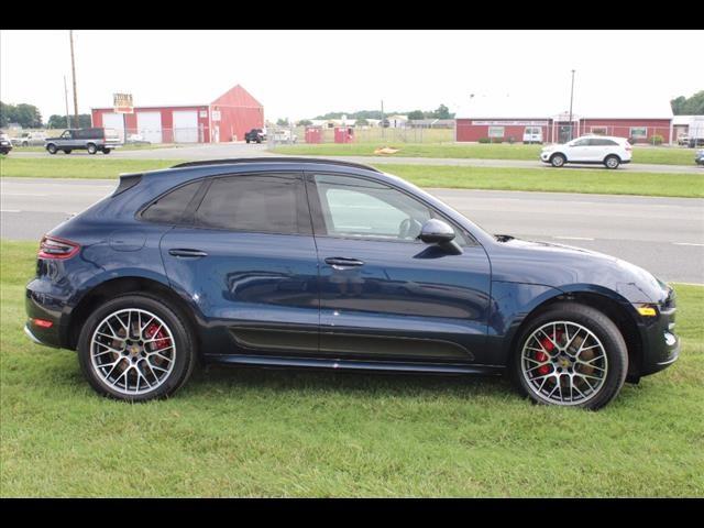 2015 Porsche Macan Turbo