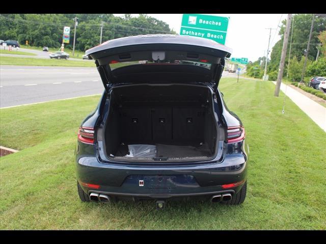 2015 Porsche Macan Turbo