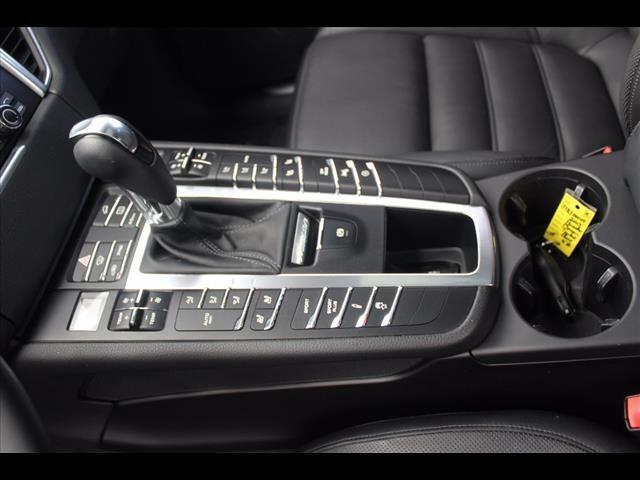 2015 Porsche Macan Turbo