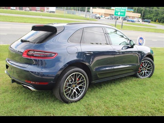 2015 Porsche Macan Turbo