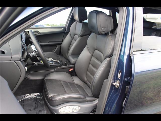 2015 Porsche Macan Turbo