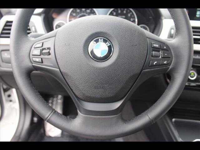 2017 BMW 3 Series 320i xDrive