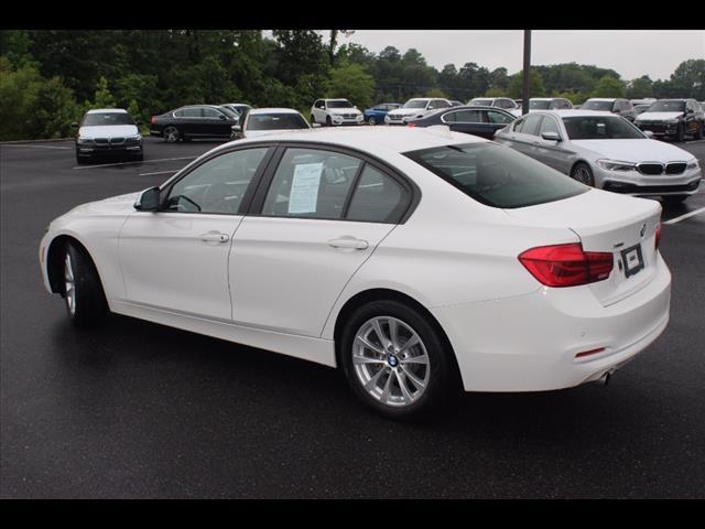 2017 BMW 3 Series 320i xDrive