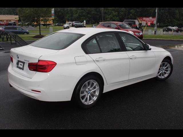2017 BMW 3 Series 320i xDrive