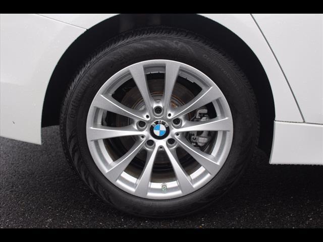 2017 BMW 3 Series 320i xDrive