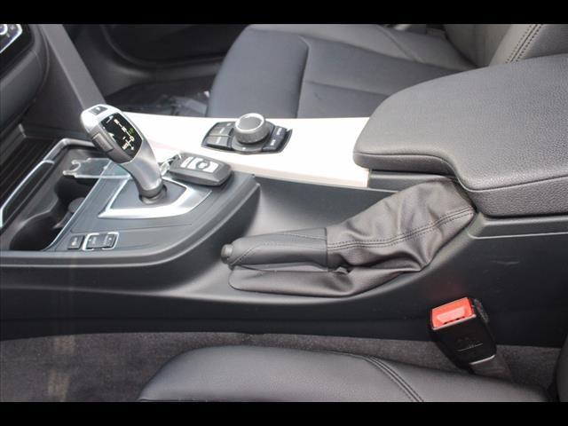 2016 BMW 3 Series 320i xDrive